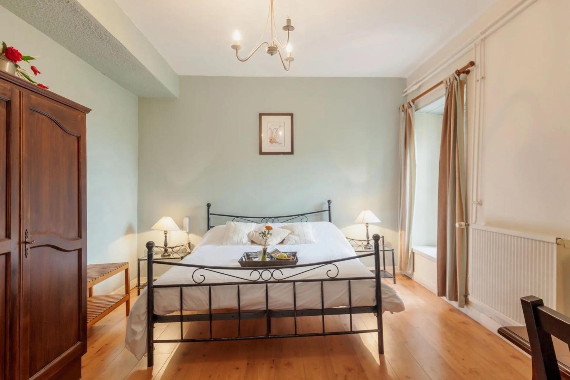 Отель Domaine Le Prieure Chaumont-le-Bourg Номер фото